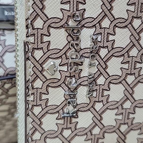 KATE SPADE CROSSBODY & MATCHING WALLET - Picture 9 of 14